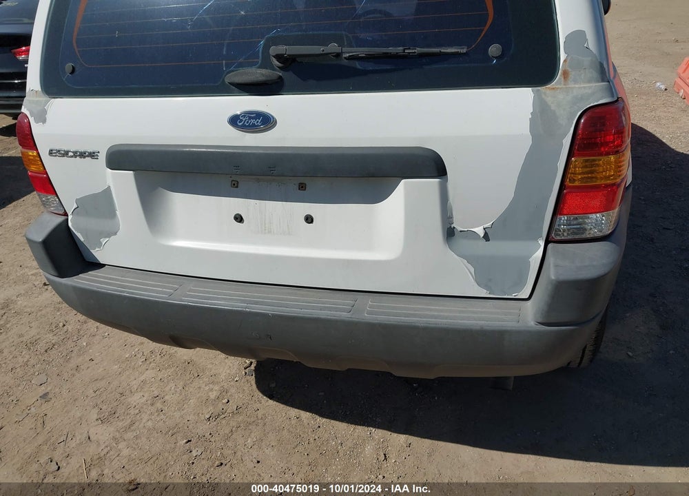 2003 FORD ESCAPE XLS VIN: 1FMYU02183KC53732