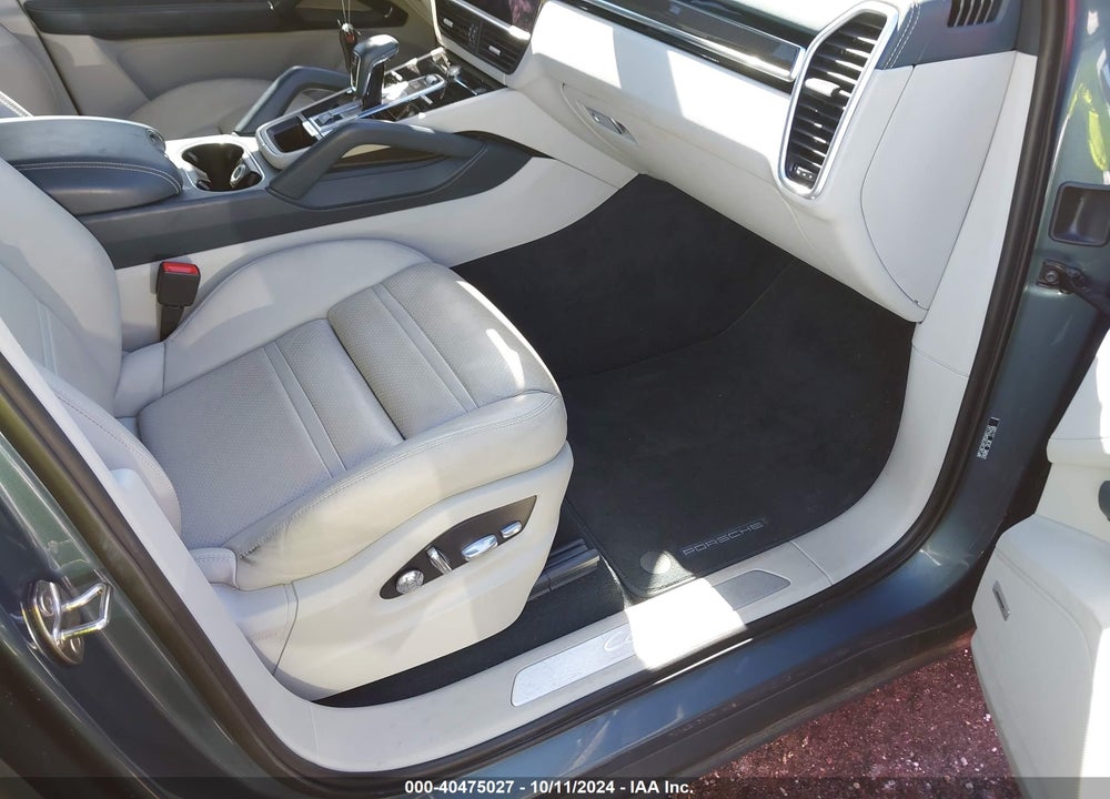 2019 PORSCHE CAYENNE E-HYBRID VIN: WP1AE2AY7KDA51141