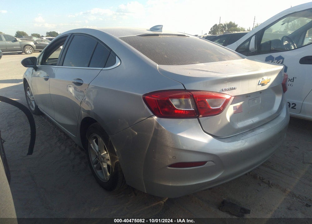 2018 CHEVROLET CRUZE LT AUTO VIN: 1G1BE5SM2J7159000