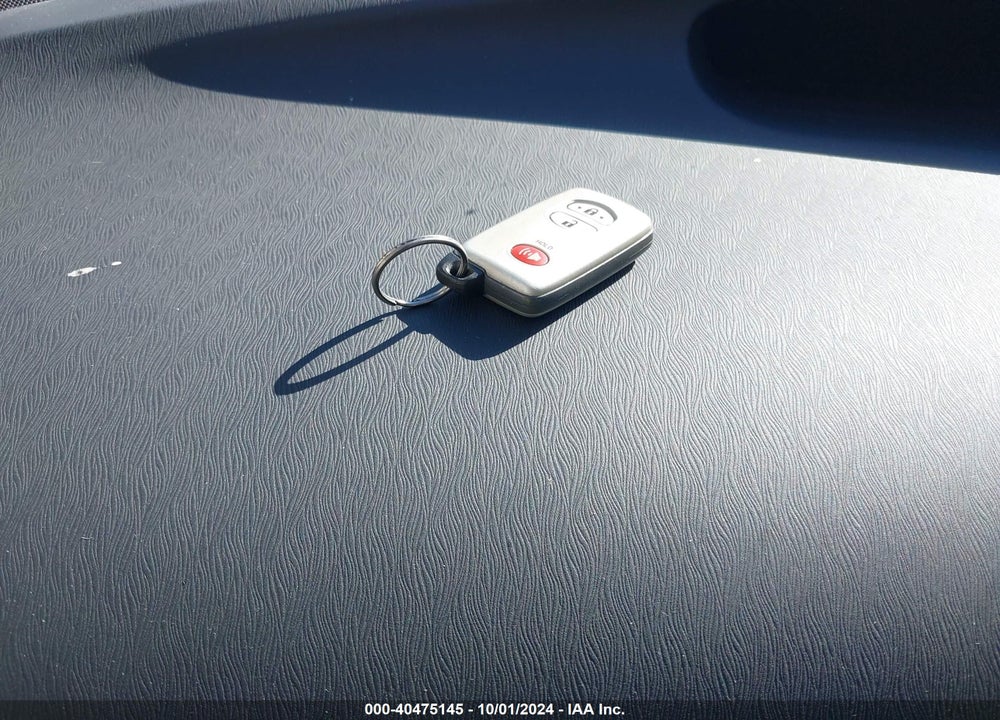 2015 TOYOTA PRIUS THREE VIN: JTDKN3DU4F1955802