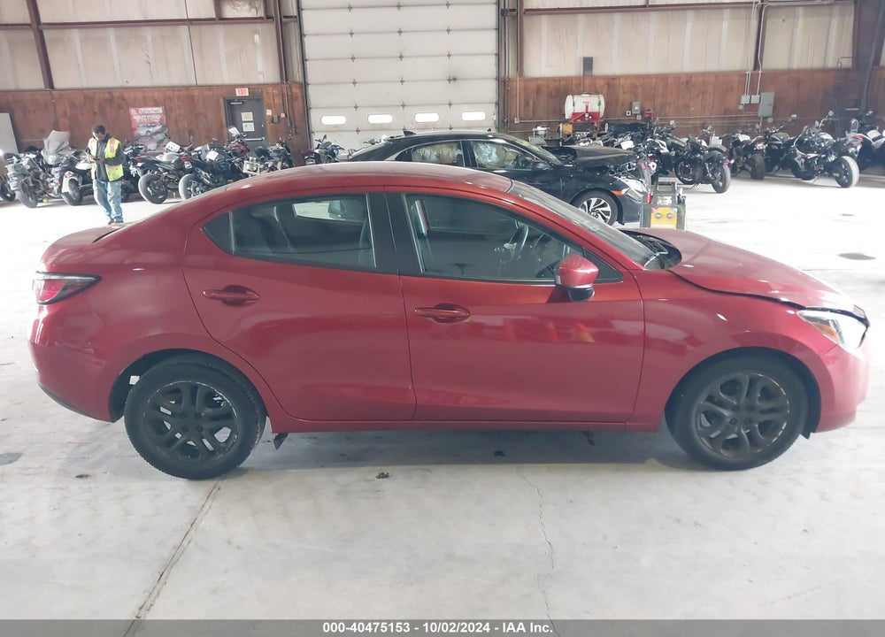 2016 SCION IA VIN: 3MYDLBZV1GY136836