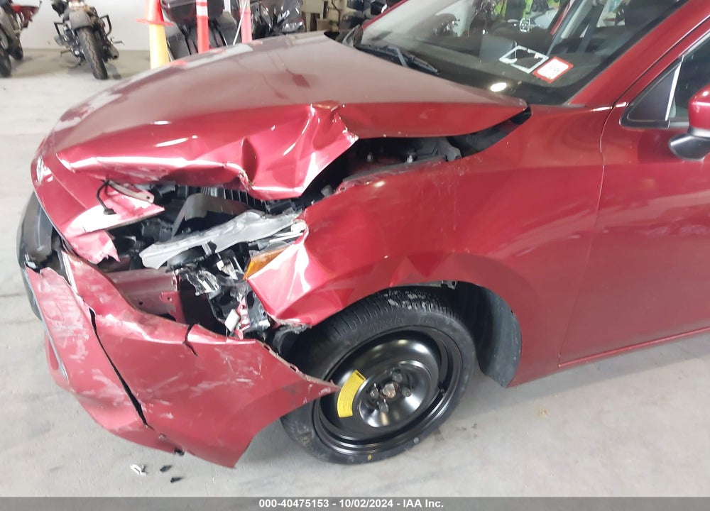 2016 SCION IA VIN: 3MYDLBZV1GY136836