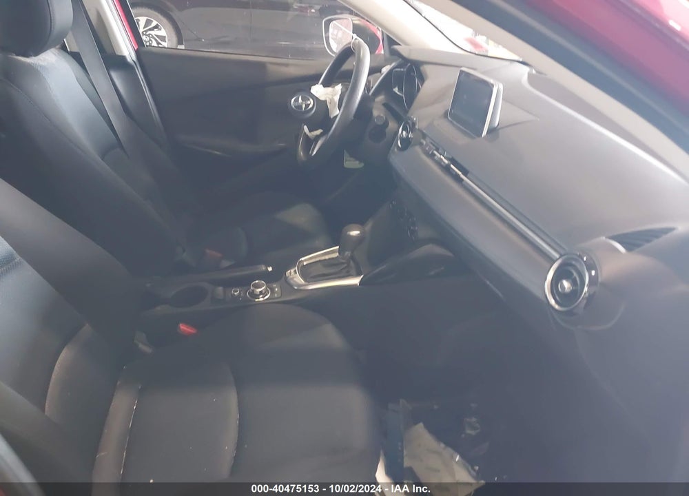2016 SCION IA VIN: 3MYDLBZV1GY136836