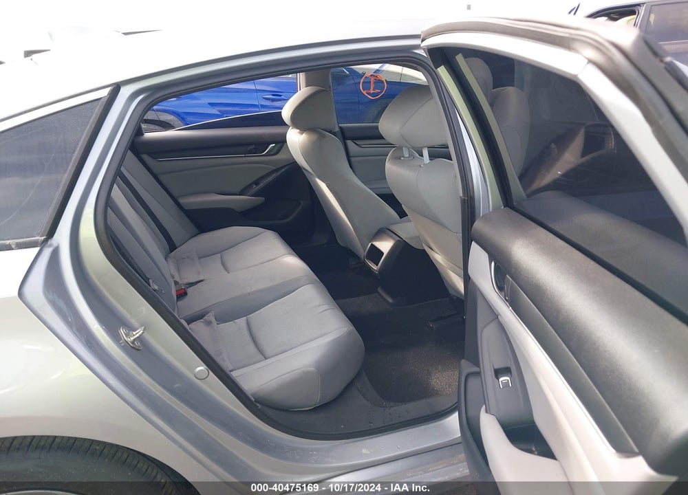 2018 HONDA ACCORD LX VIN: 1HGCV1F1XJA214995