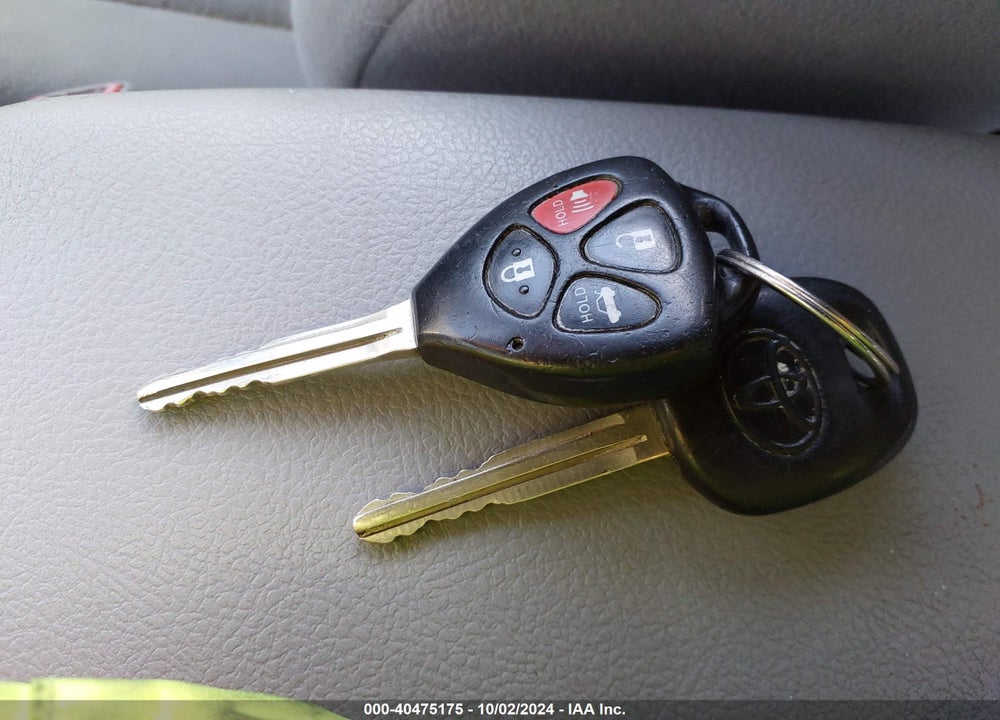 2009 TOYOTA COROLLA LE VIN: 1NXBU40E39Z050876