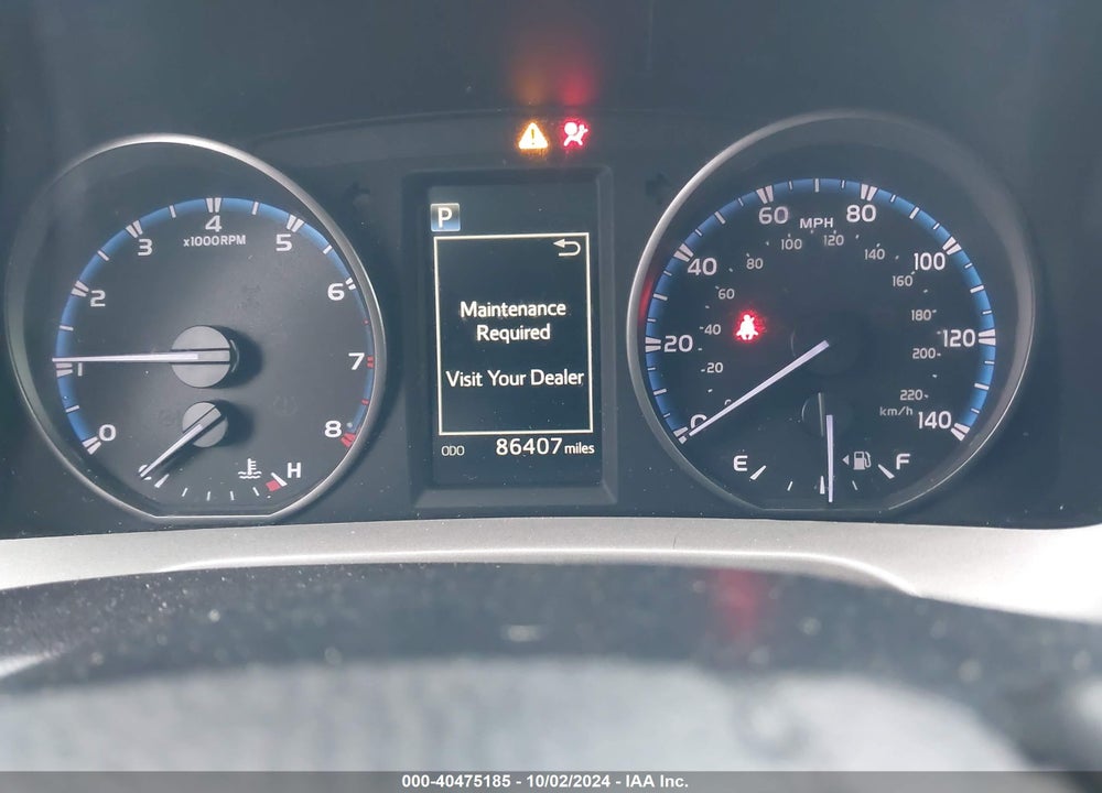 2018 TOYOTA RAV4 LE VIN: 2T3BFREV3JW768844