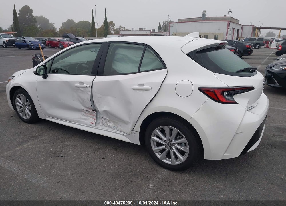 2025 TOYOTA COROLLA SE VIN: JTND4MBE9S3234172