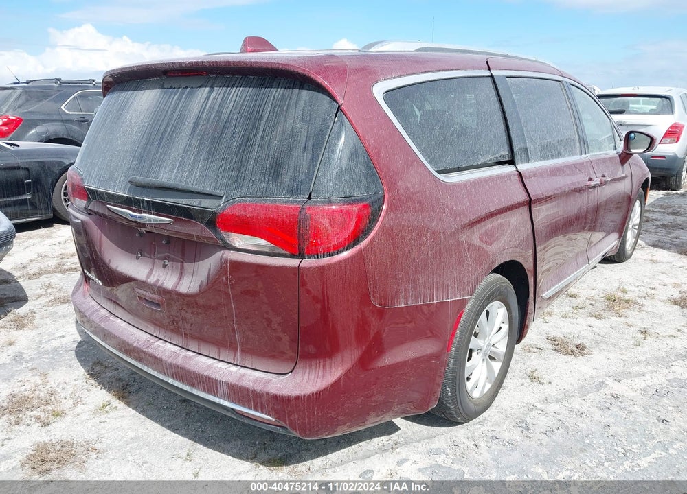2019 CHRYSLER PACIFICA TOURING L VIN: 2C4RC1BG8KR749118