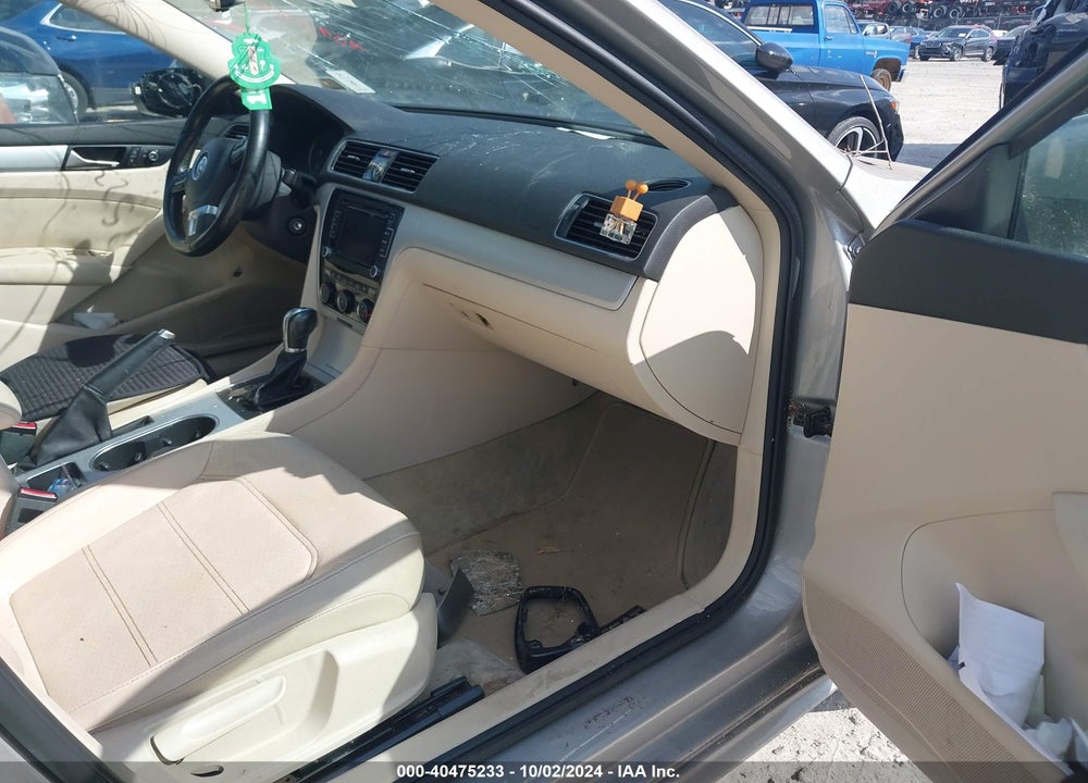 2013 VOLKSWAGEN PASSAT 2.5L SE VIN: 1VWBP7A30DC150729