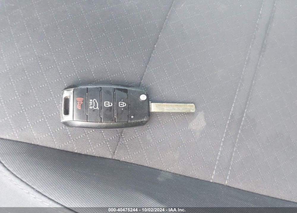 2020 KIA SORENTO 2.4L L VIN: 5XYPG4A37LG642725