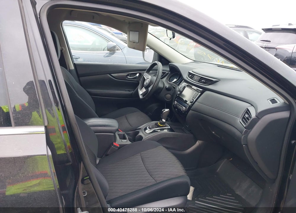 2018 NISSAN ROGUE SV VIN: 5N1AT2MT8JC794799