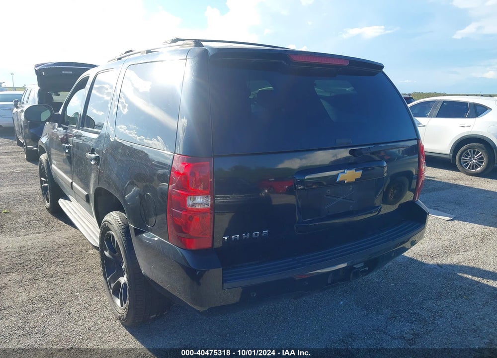 2007 CHEVROLET TAHOE LT VIN: 1GNFC13J67J130243