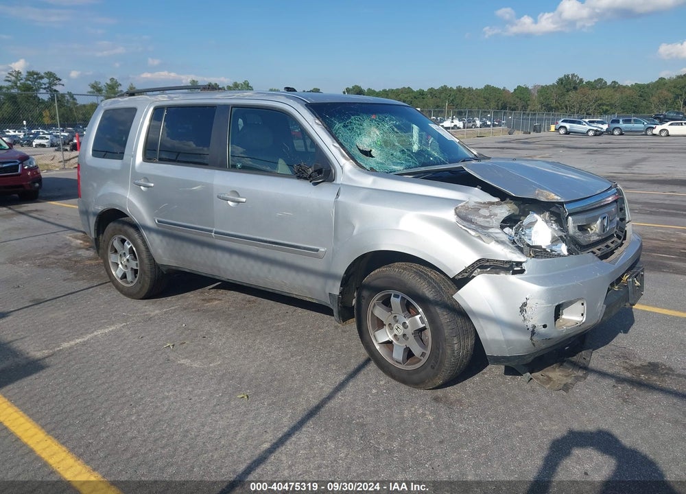 2011 HONDA PILOT TOURING VIN: 5FNYF3H94BB013604