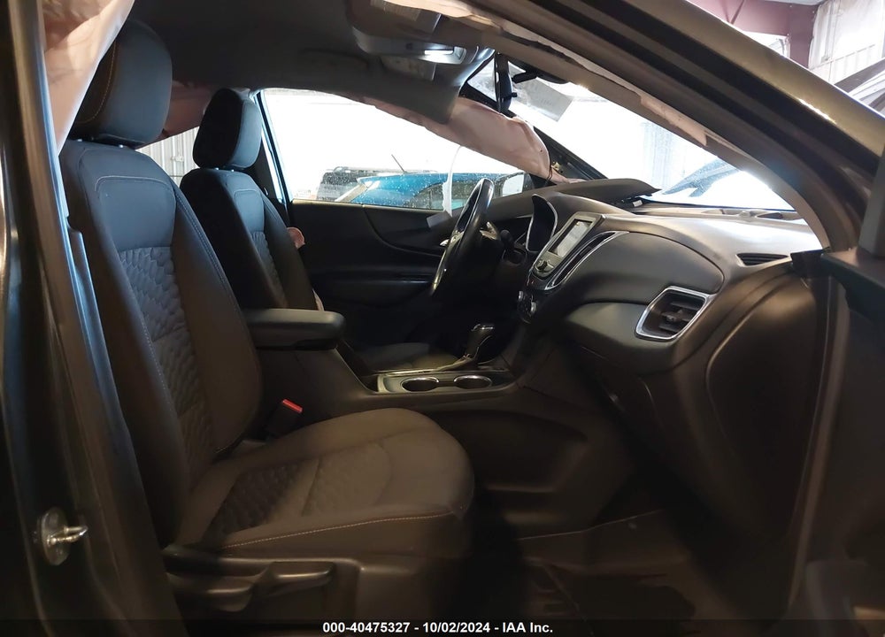 2019 CHEVROLET EQUINOX LT VIN: 2GNAXUEV9K6250446