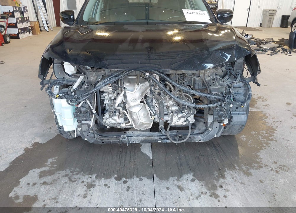 2017 NISSAN ROGUE SV VIN: JN8AT2MT1HW153267