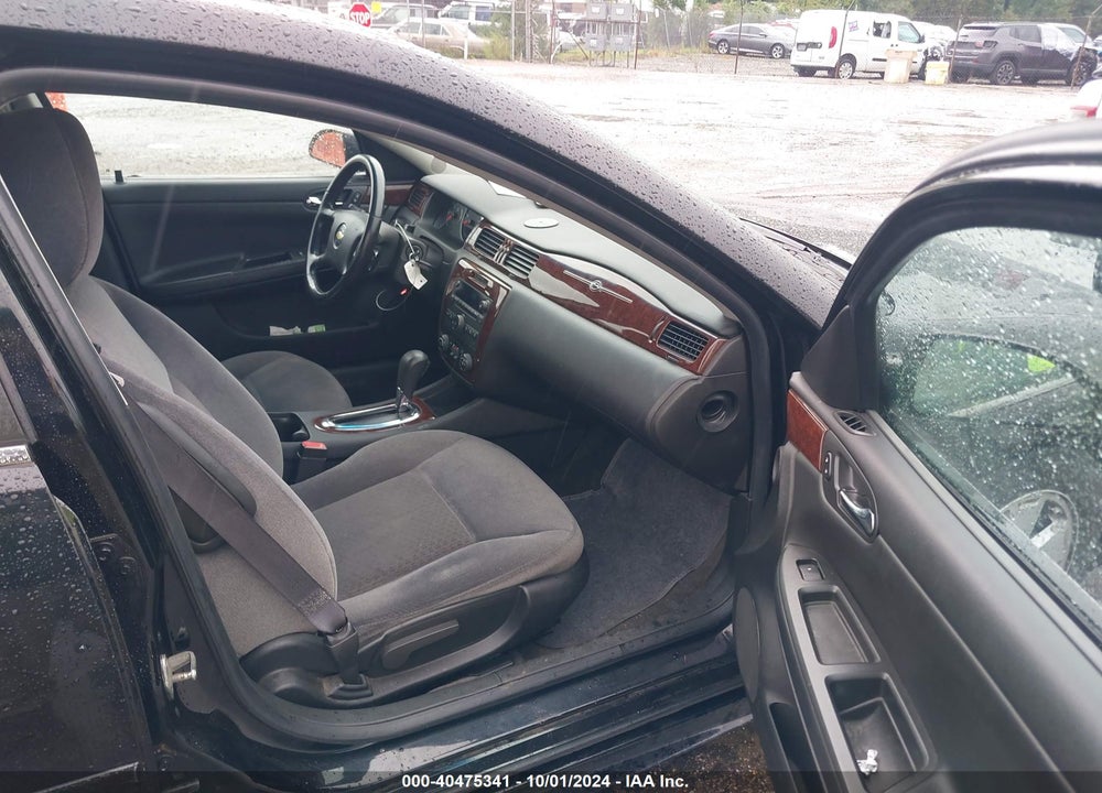 2011 CHEVROLET IMPALA LT VIN: 2G1WG5EK4B1123121