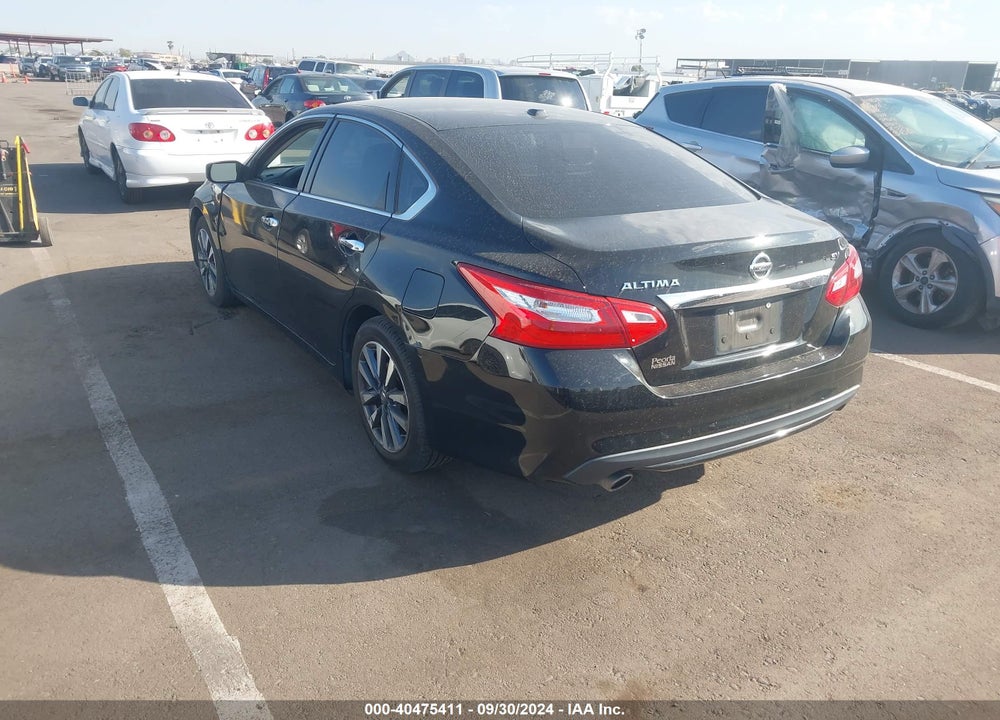 2017 NISSAN ALTIMA 2.5 SV VIN: 1N4AL3AP7HC211303