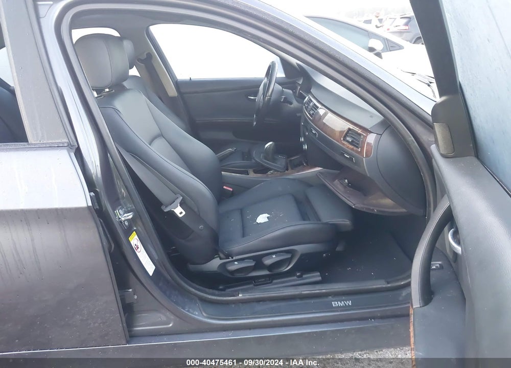 2007 BMW 328I VIN: WBAVA37507NL14781
