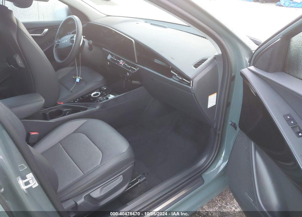 2024 KIA NIRO PLUG-IN HYBRID SX TOURING VIN: KNDCR3LFXR5122935