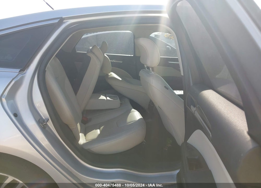 2018 FORD FUSION HYBRID TITANIUM VIN: 3FA6P0RU8JR131602