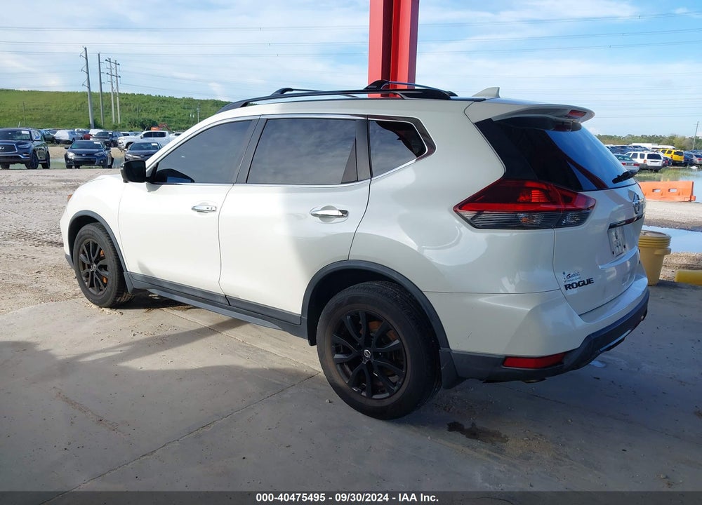 2018 NISSAN ROGUE SV VIN: 5N1AT2MT0JC747878