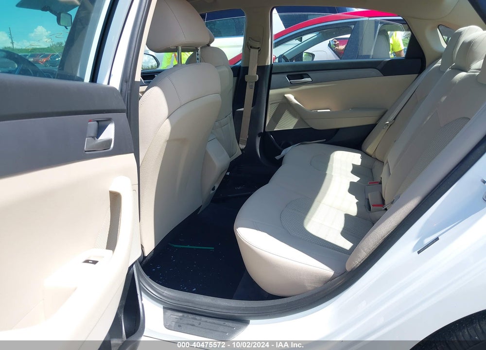 2018 HYUNDAI SONATA SE VIN: 5NPE24AF1JH605126