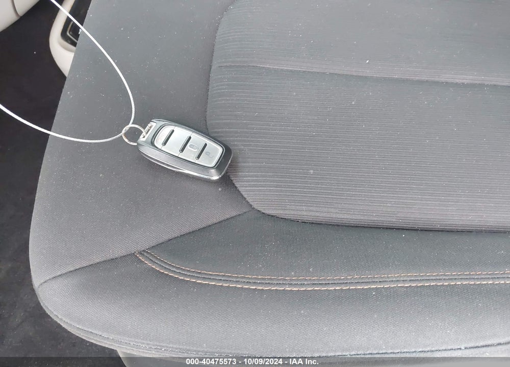 2019 CHRYSLER PACIFICA L VIN: 2C4RC1AG0KR629234