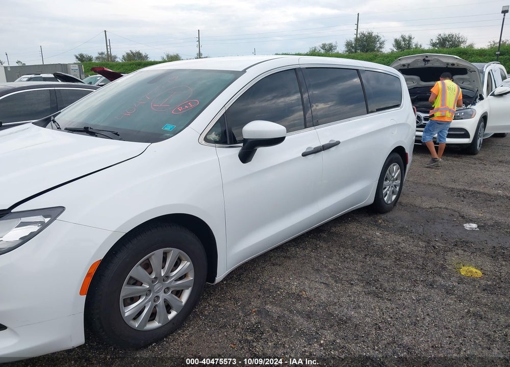 2019 CHRYSLER PACIFICA L VIN: 2C4RC1AG0KR629234