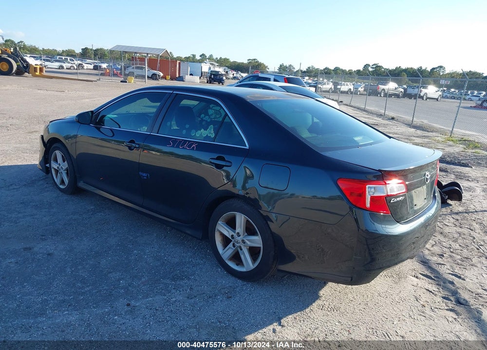 2012 TOYOTA CAMRY SE VIN: 4T1BF1FK4CU606383