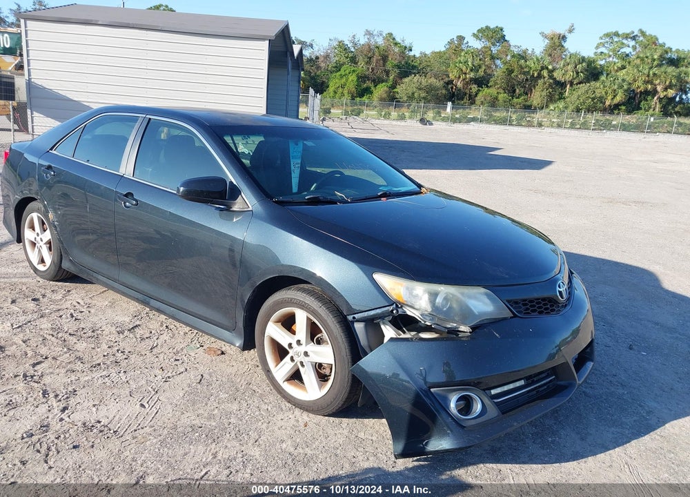 2012 TOYOTA CAMRY SE VIN: 4T1BF1FK4CU606383
