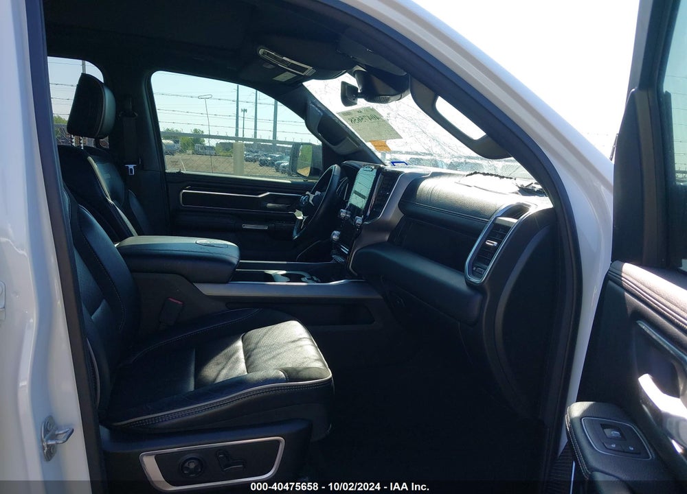 2021 RAM 1500 LAIE  4X2 5'7 BOX VIN: 1C6RREJT8MN658815