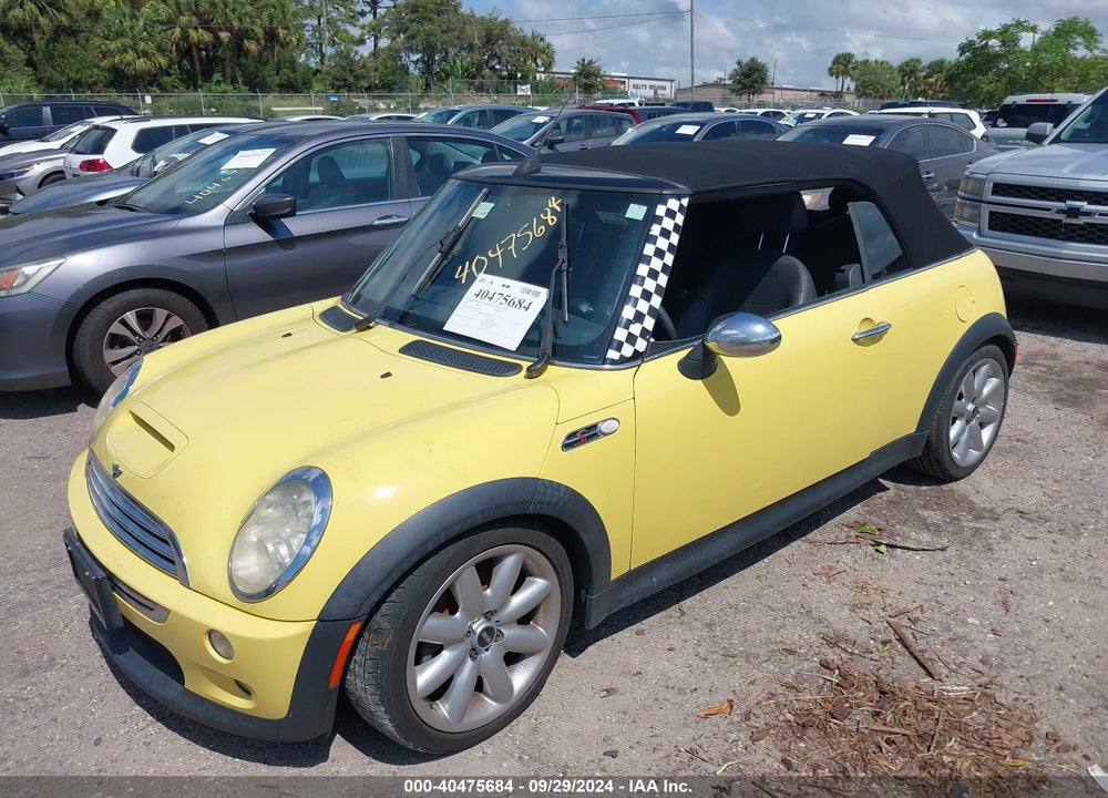 2005 MINI COOPER S VIN: WMWRH33545TF83848