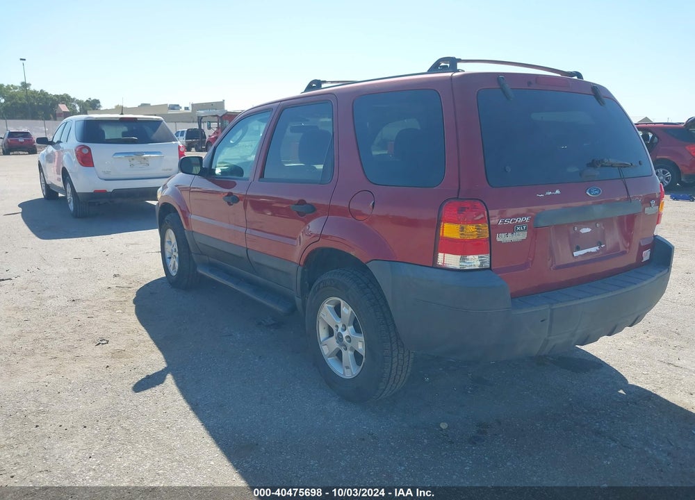 2005 FORD ESCAPE XLT VIN: 1FMYU03165KB36829