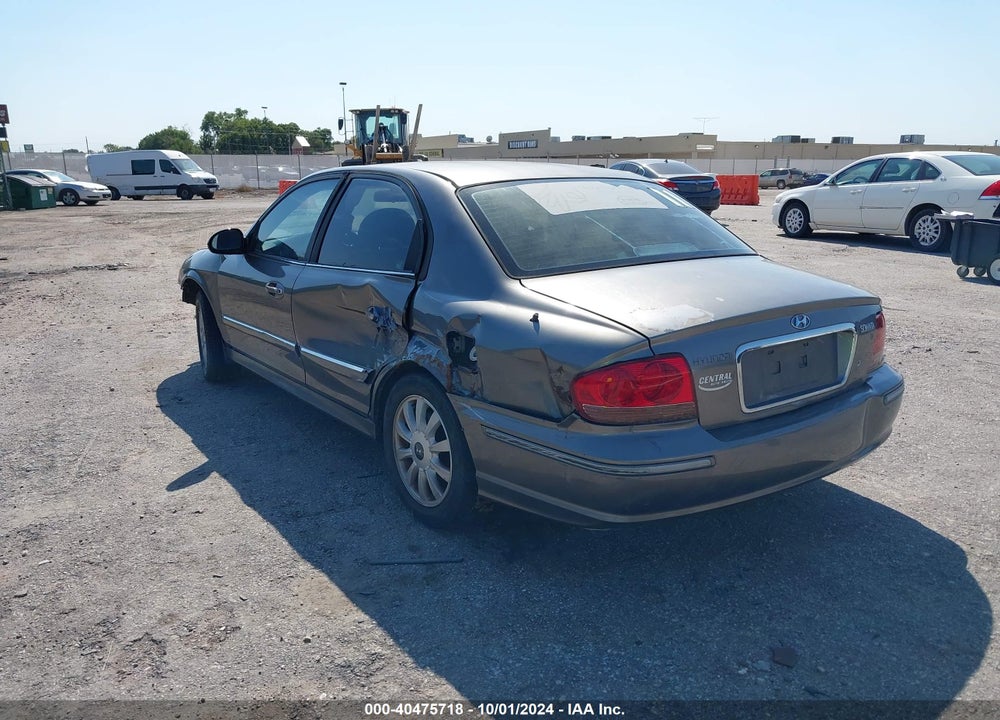 2004 HYUNDAI SONATA GLS/LX VIN: KMHWF35H84A059639