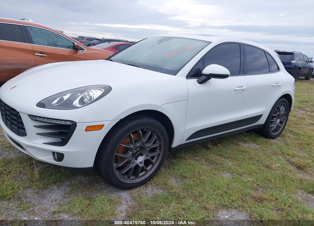 2017 PORSCHE MACAN VIN: WP1AA2A57HLB04808