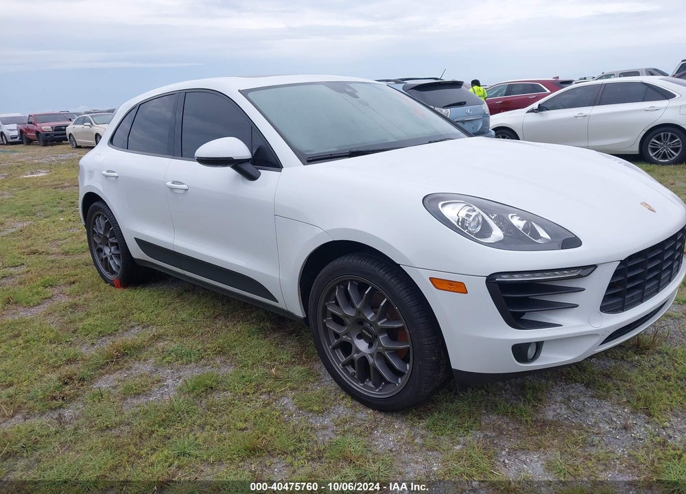 2017 PORSCHE MACAN VIN: WP1AA2A57HLB04808