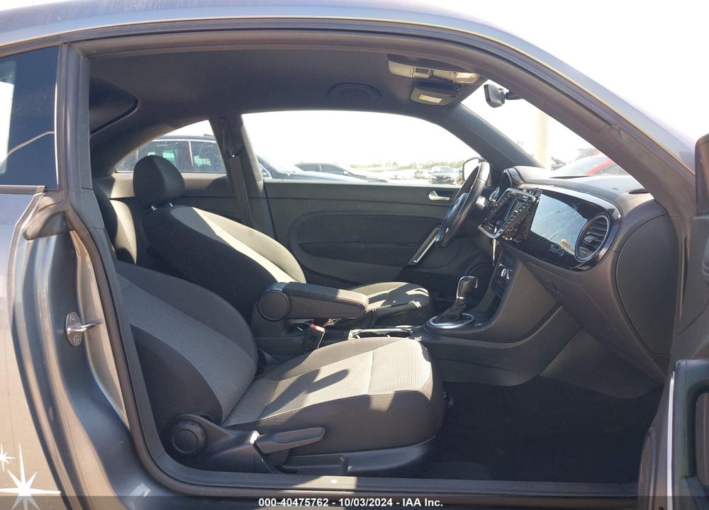 2017 VOLKSWAGEN BEETLE #PINKBEETLE/1.8T CLASSIC/1.8T S VIN: 3VWF17AT8HM608895
