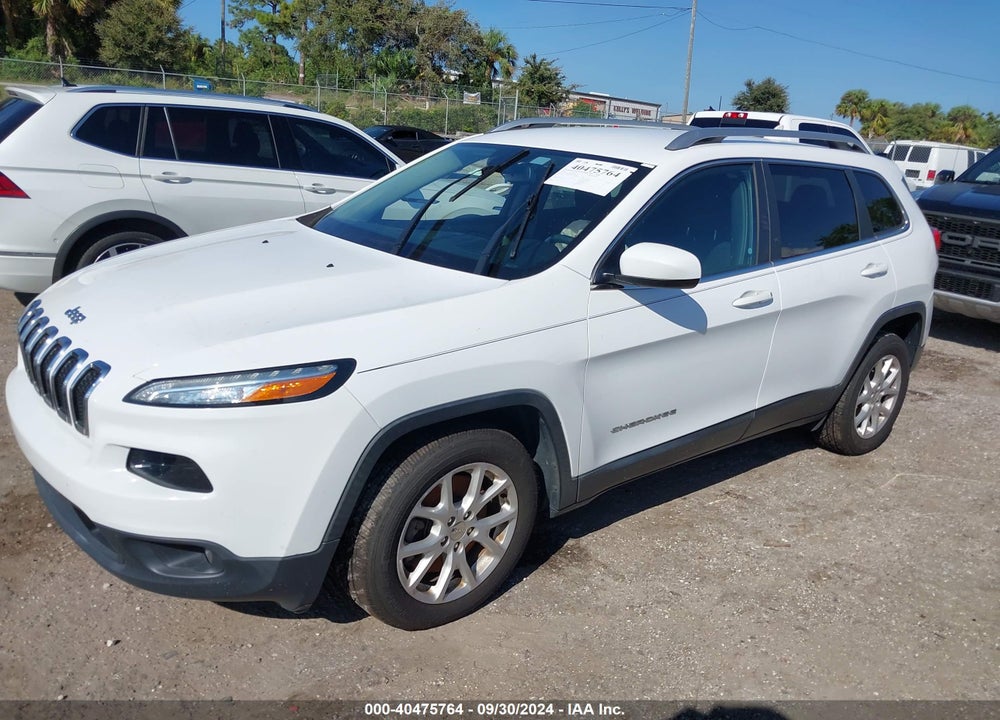 2017 JEEP CHEROKEE LATITUDE FWD VIN: 1C4PJLCB0HD235822