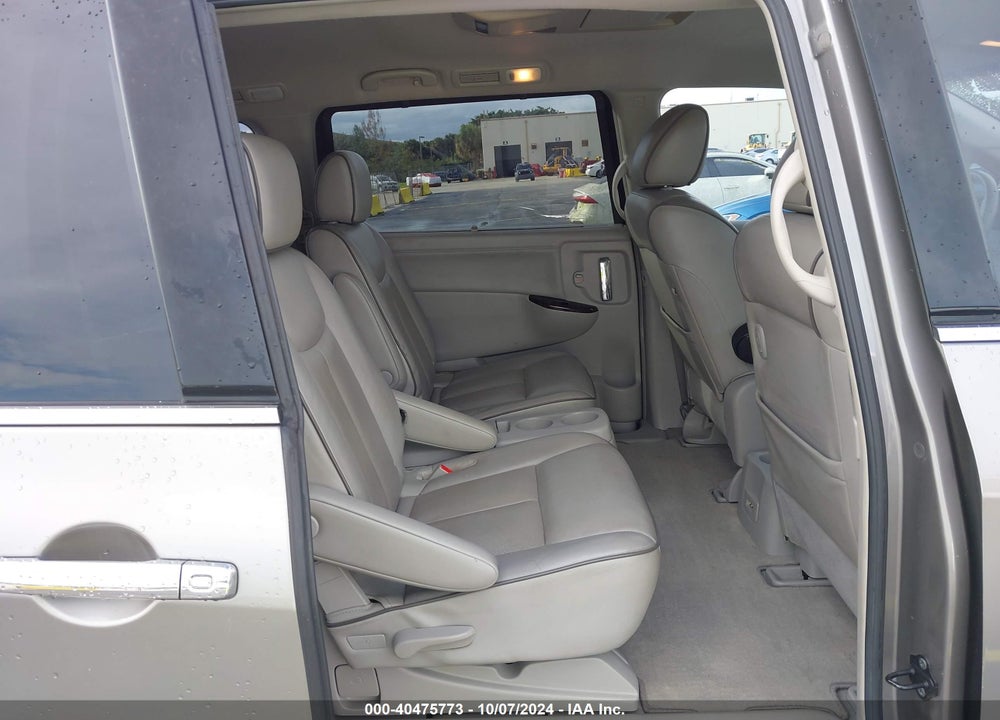2011 NISSAN QUEST LE VIN: JN8AE2KP4B9005586