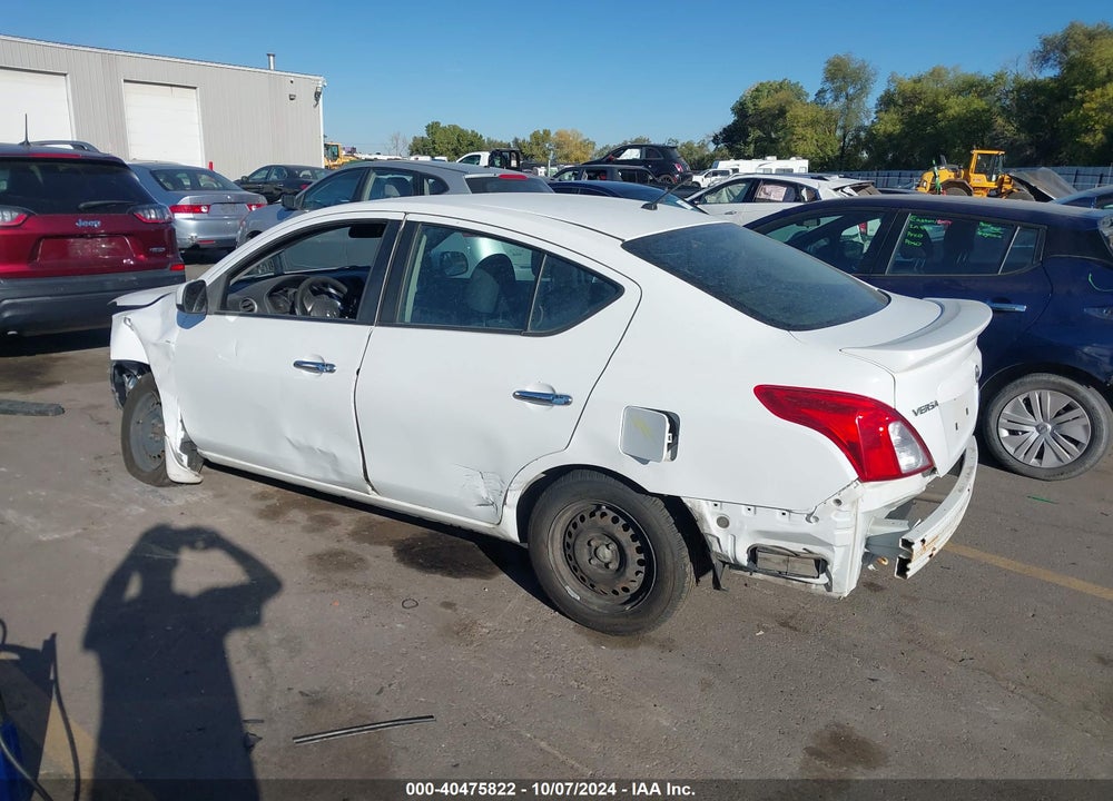 2013 NISSAN VERSA 1.6 SV VIN: 3N1CN7AP0DL886545