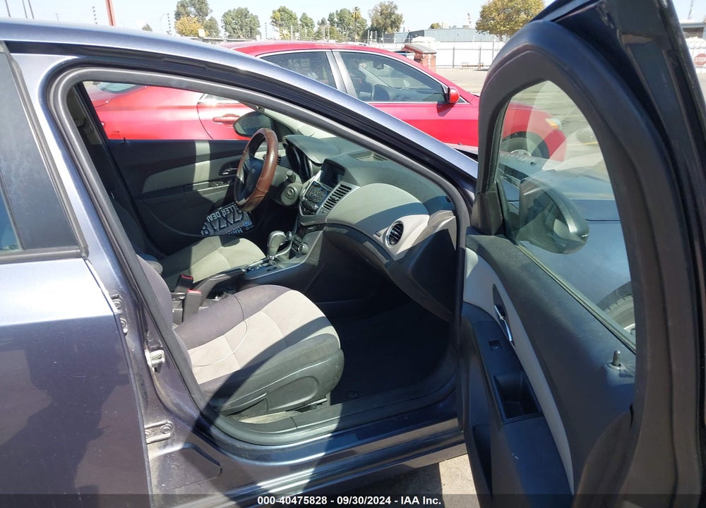 2013 CHEVROLET CRUZE LS AUTO VIN: 1G1PA5SG2D7243141