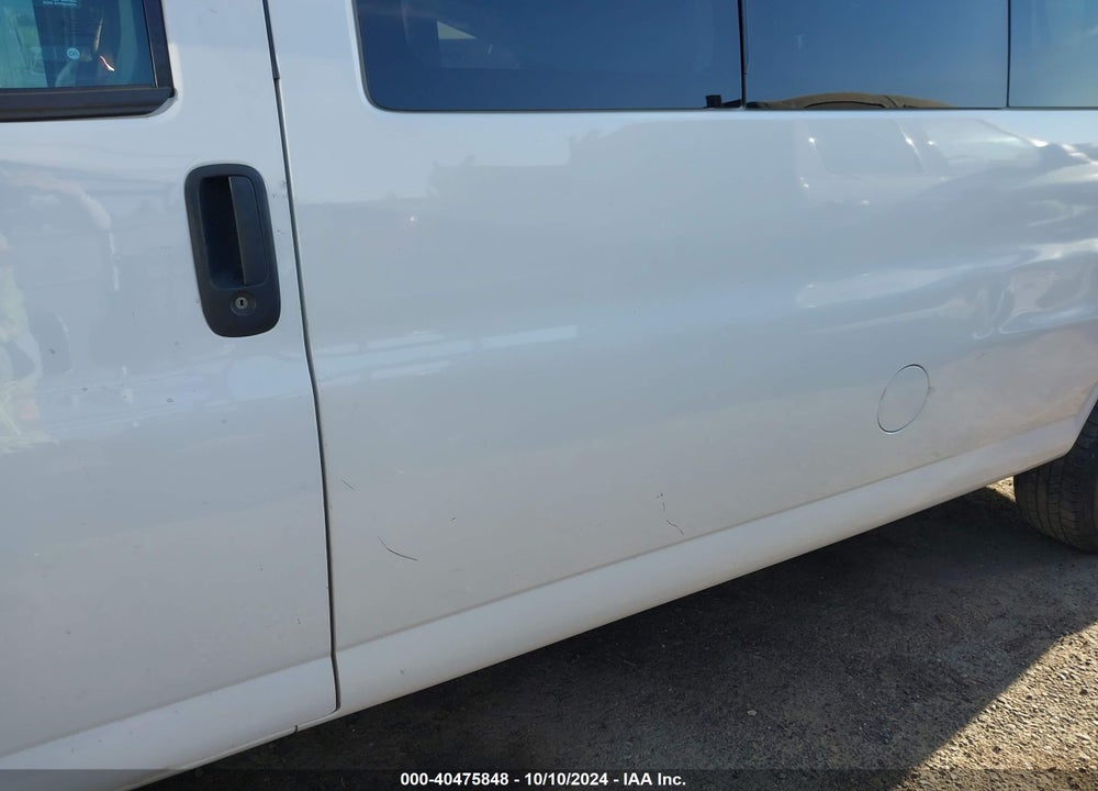 2018 CHEVROLET EXPRESS 3500 LT VIN: 1GAZGPFG3J1331367