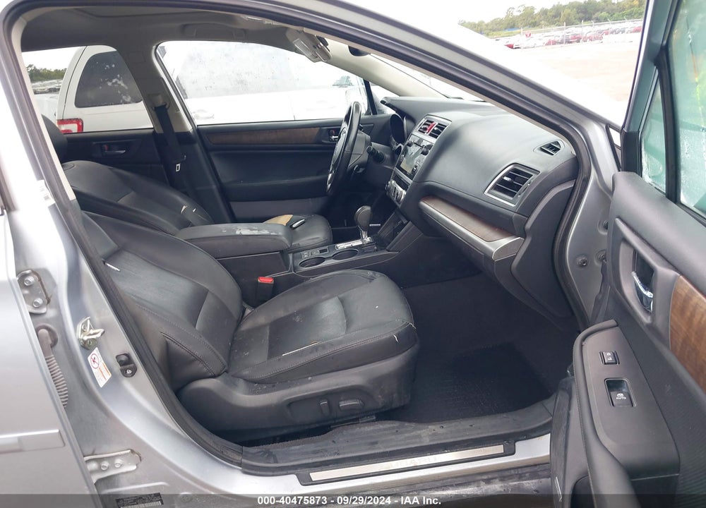 2016 SUBARU OUTBACK 2.5I LIMITED VIN: 4S4BSBNC8G3285519