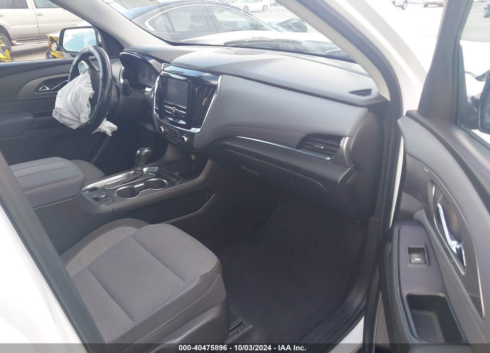2018 CHEVROLET TRAVERSE 1LT VIN: 1GNERGKW1JJ203763