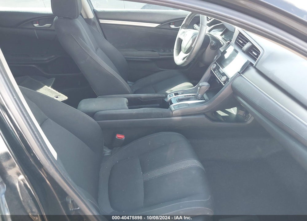 2018 HONDA CIVIC EX VIN: 2HGFC2F76JH557429