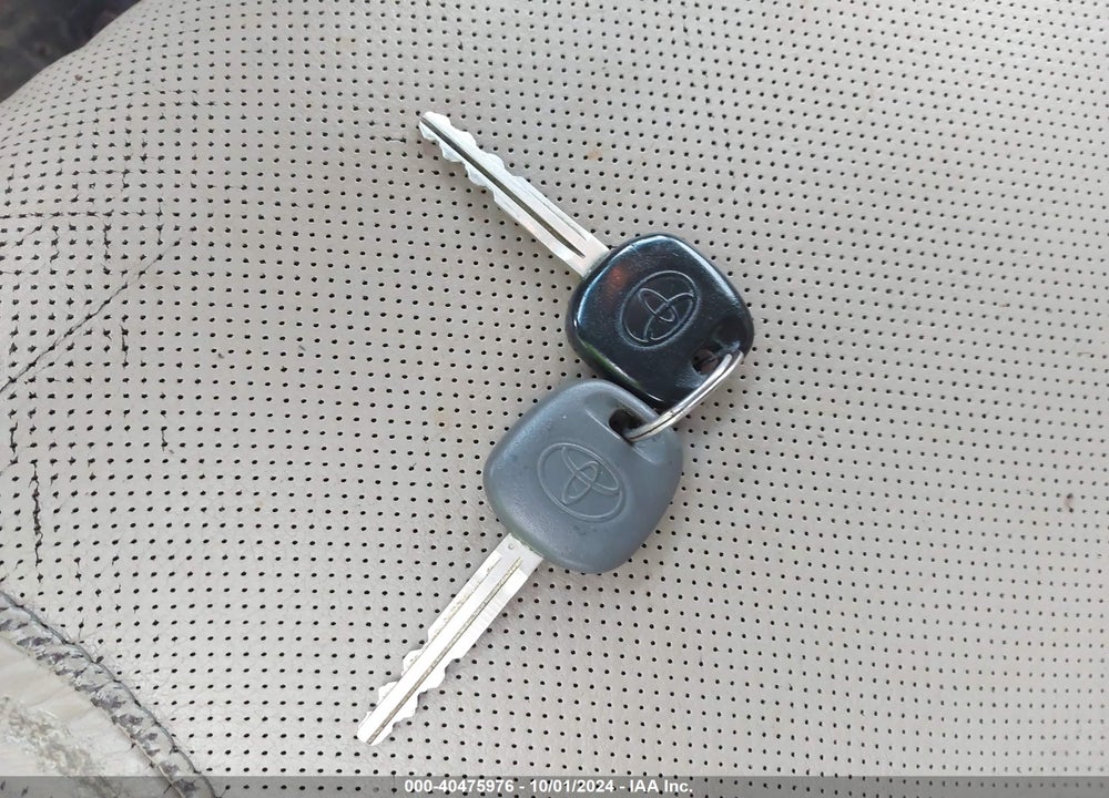 2008 TOYOTA SEQUOIA PLATINUM 5.7L V8 VIN: 5TDBY67A58S000538