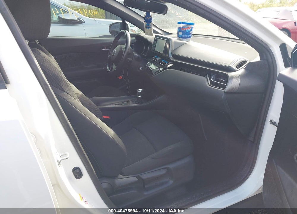 2018 TOYOTA C-HR XLE VIN: NMTKHMBX3JR040380