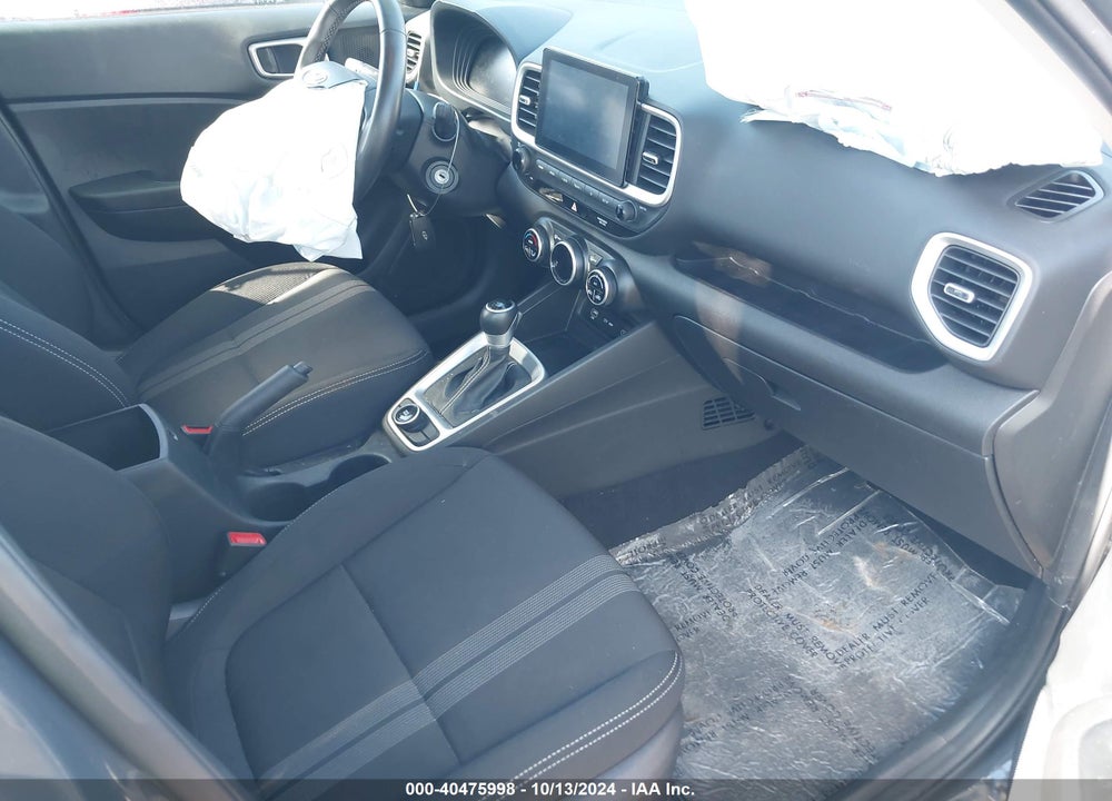 2023 HYUNDAI VENUE SEL VIN: KMHRC8A39PU250700