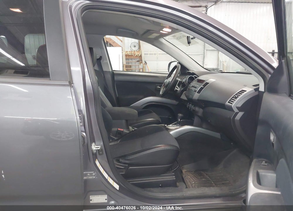 2010 MITSUBISHI OUTLANDER SE VIN: JA4AT3AW7AZ019393