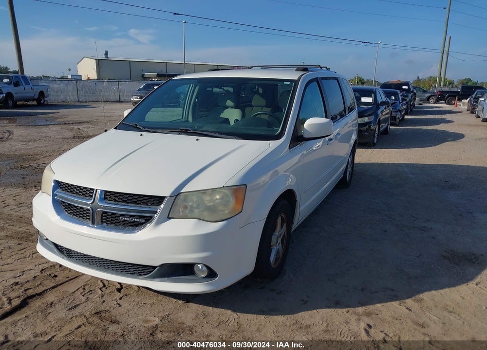 2011 DODGE GRAND CARAVAN CREW VIN: 2D4RN5DG9BR688833
